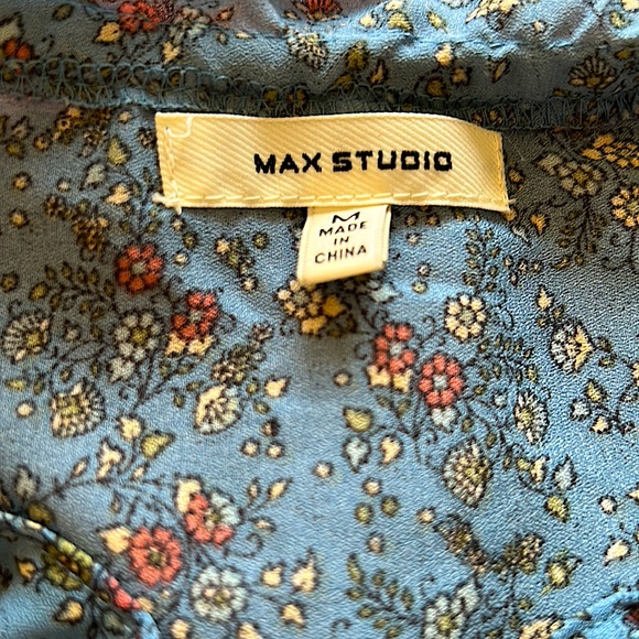 Max Studio Floral Light Blue Ruffled Short Sleeve Front Tie Shirt Top **Sz M** - Picture 4 of 4